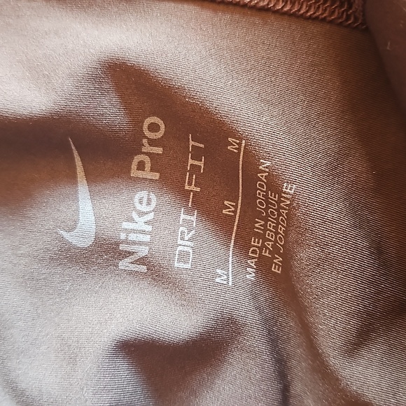 Nike Pro shorts - Picture 4 of 6